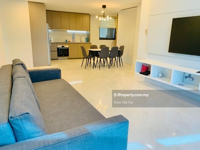 Luxury Corner Eaton Residences Condo Fully Furnished KLCC MRT