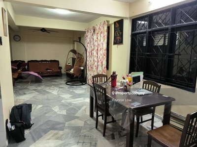 Mayang Apartment Bayan Baru Renovated Kitchen Cabinet 1068sf 2-Carpark