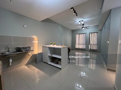 Partly Furnished 2 Rooms Freehold Urbano Utropolis Glenmarie Shah Alam