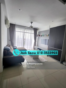 The peak residence for sale 1000sf 2cp fully furnished Tanjung tokong