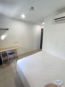 Zero Deposit ️Private Room attached bathroom ️ near MRT maluri