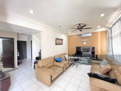 1,726 Sq.ft Boleh Full Loan Armanee Duplex Condominium Damansara Damai