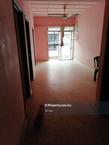 4-storey apartment unit @Taman Sri Serdang
