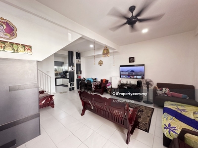 Aster Taman Pulai Mutiara Double Storey Terrace Renovated Guarded