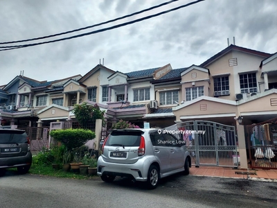 Bandar Bukit Puchong 2 sty 22x75 4 bedrooms gated & guarded for Sale