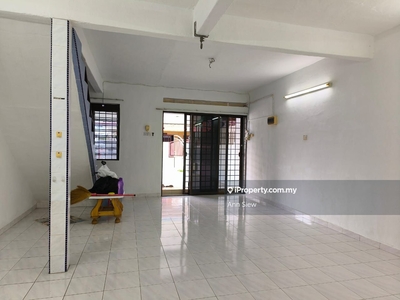 Double Storey House For Sale in Pekan Razaki Ipoh-Newly Refurbished