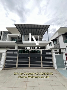 Forest Height 2 storey fully furnish 4 bed 4 bathrooms with 7 aircond