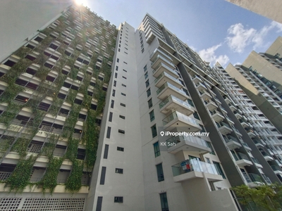 Full Loan Service Residence 2 Car Park, Univ 360 Place Seri Kembangan