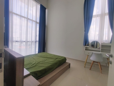 Fully Furnished Penthouse Third Avenue, Cyberjaya High Floor With Windy Environment