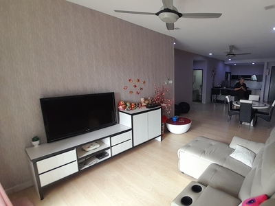 Ivory Residence fully furnished big unit for rent
