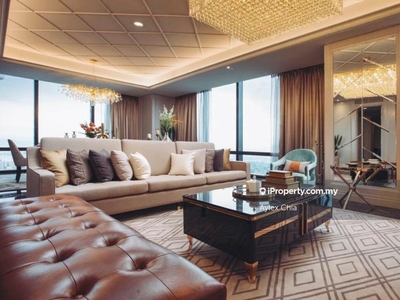 Luxury Coner Condominiu, execellent package Chirsmas offer