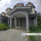 Two And Half Storey Terrace House, Salak Perdana