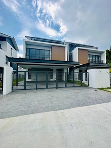 [BRAND NEW] Park Villas Trilia Residence Bukit Jelutong 3 Storey Semi-D