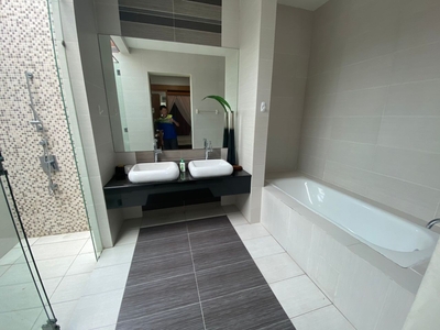 East Ledang / Iskandar residence / Medini / Puteri harbour / Tuas / 4 + 1 bedroom + 6 Bathroom / Fully furnished