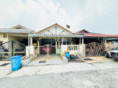 FULLY RENOVATED Single Storey house, Jalan Tinggang Seksyen 17 Shah Alam