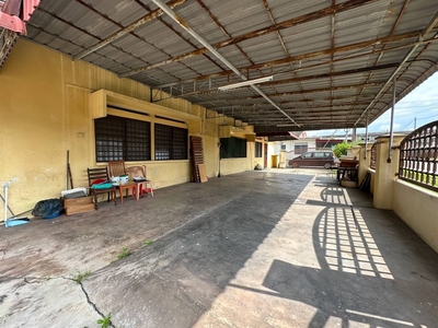 Lahat Ipoh, Perak, Single Storey Terrace-Corner House for sale, Facing North, Renovated, Kitchen Full Extended