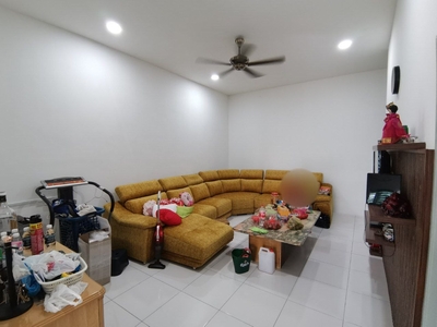 Lahat ipoh perak terrace corner house for sale fully renivated fully furnisher peaceful environment easy access more places private garden