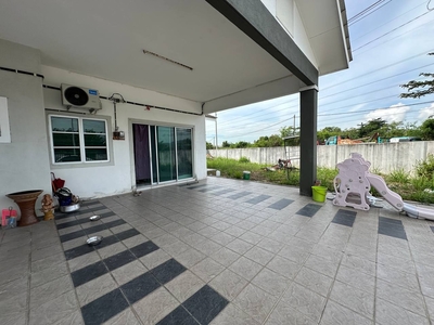 Lahat Perdana Ipoh Perak, Single Storey Terrace-Corner Unit, For Sale, Facing North, Gated and Guarded, Basic House