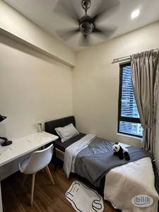 Most CHEAPEST & CONVENIENT Fully Furnished with Aircond Single Room @ Petalz OKR inclusive Water and WiFi bills