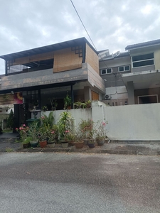 Puncak jelapang bayu ipoh perak semi D house for sale, with 2 balcony, freehold, partially furniture, facing west