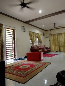 Taman klebang ria ipoh perak terrace house for sale freehold facing west fully renovated partially furniture