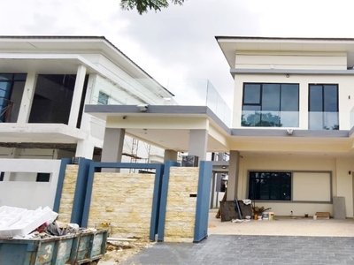 Taman Setia Indah -Indah Villa / Taman Setia Indah / Semi D 5 Bedrooms / Fully Furnished