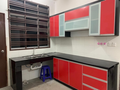 Taman Tuah Perdana Melaka Ayer Keroh House for Rent Kitchen Cabinet & Table Top Well Kept