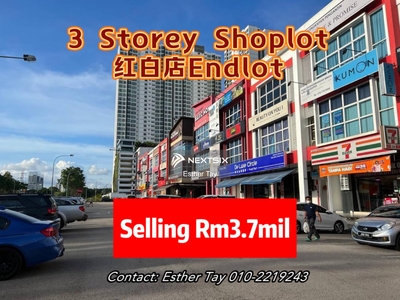 3 Storey Shoplot End Lot,Mount Austin,Johor Bahru For Sale