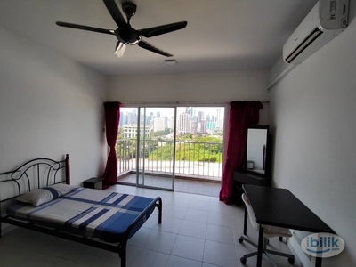 All Included Middle Room with Balcony at Suria Jelatek Residence, Ampang Hilir close to LRT Jelatek KLCC Ampang Gleneagles Great Eastern Mall