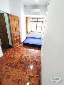 BU4 single room with aircon for rent