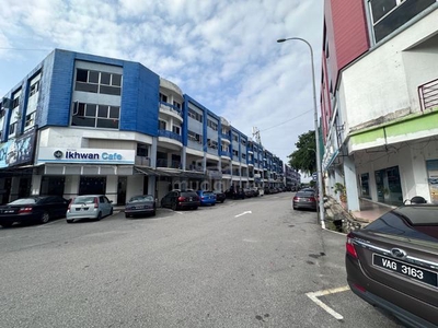 [Facing Main Road+Ground Floor] @ Desa 9 ,Bandar Country Homes ,Rawang