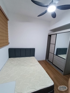 FREE Utilities WiFi Cleaning Cozy Medium Room @ M Vertica NEAR LRT MRT - Cozy Single Room at Cheras M Vertica for Rent - (Non-Partition Room)