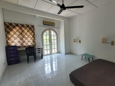 Master Bedroom at Pusat Bandar Puchong Wawasan 3 To Rent