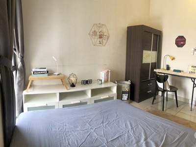 Middle room for rent in You Vista Cheras near MRT Suntex