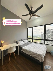 Quickly‼️ Hottest Middle Room at Petalz Residences Old Klang Road
