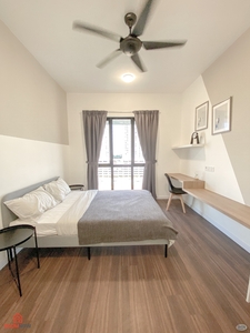 Master Room with king size bed at Vertu Resort Condominium Batu Kawan