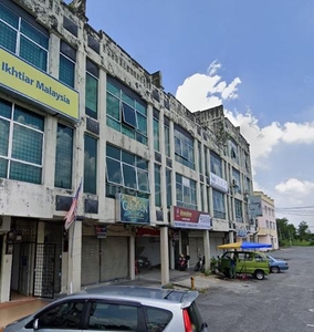 4 .5 Storey Taiping Corner Shop Kamunting Perak