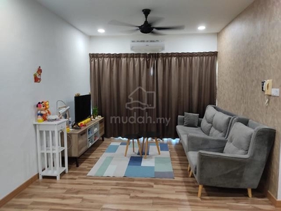 FULLY FURNISHED Medium Floor with Balcony Metropolitan Square For Sale
