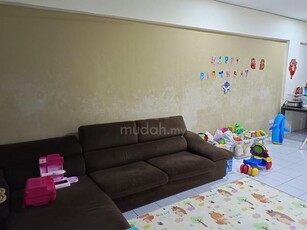 (Partial furnished)Apartment prima bayu Klang 1150sqft for sale