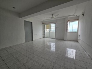 Spacious 3-Bedroom Apartment in Butterworth for Sale