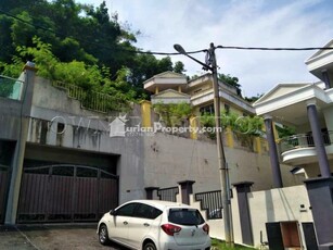 Bungalow House For Auction at Taman Sentosa