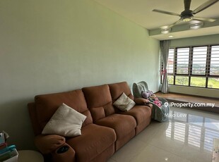 Golf view fully furnished good condition unit