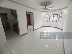Ground floor apartment for sale
