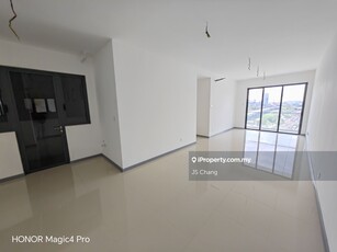 Near KTM Segambut, United Point Condo Fully Renovated Unit for Sell