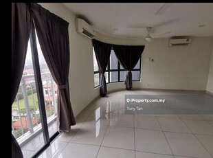 Studio with partially furnished and Tropicana golf view