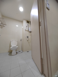 2mins walk to MRT Bukit Bintang | ️ Master Bedroom with Bathroom | 5 mins to all Bukit Bintang Area | Zero Deposit or Low Deposit Scheme