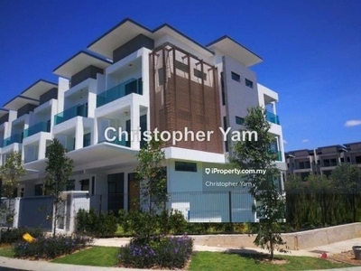 3 Storey Superlink House @ Puchong for Sale