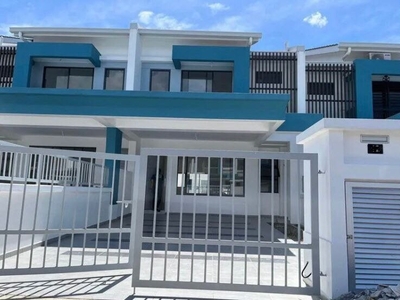 Double Storey Terrace House Jalan Alam Suria 15 Puncak Alam