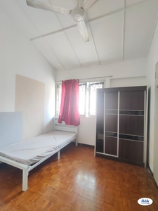 Middle Room at SS2, PJ full furnished