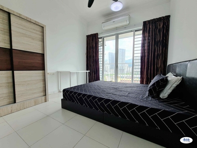 ☘️ ✨ NEW Balcony Private Room @ Golden Triangle (Near B.Lepas FIZ, SPICE, Sunshine Square)✨ ☘️